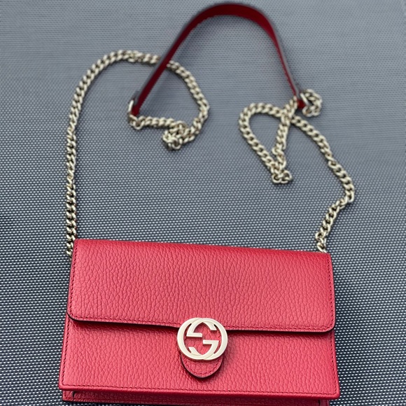 GUCCI WOC ❤️SOLD❤️ - Picture 2 of 9